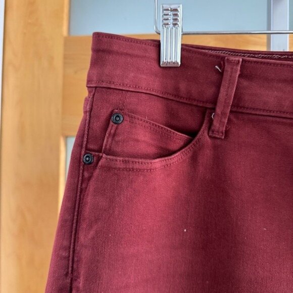 NYDJ Classic Legging Jeans Denim Pants Size 12 Burgundy Pants Stretch - Picture 8 of 12